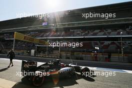 Nico Hulkenberg (GER) Sahara Force India F1 VJM08 leaves the pits. 08.05.2015. Formula 1 World Championship, Rd 5, Spanish Grand Prix, Barcelona, Spain, Practice Day.