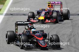 Fernando Alonso (ESP) McLaren MP4-30. 10.05.2015. Formula 1 World Championship, Rd 5, Spanish Grand Prix, Barcelona, Spain, Race Day.