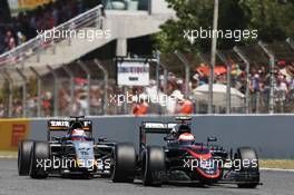 Jenson Button (GBR) McLaren MP4-30. 10.05.2015. Formula 1 World Championship, Rd 5, Spanish Grand Prix, Barcelona, Spain, Race Day.