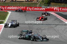 Lewis Hamilton (GBR) Mercedes AMG F1 W06. 10.05.2015. Formula 1 World Championship, Rd 5, Spanish Grand Prix, Barcelona, Spain, Race Day.