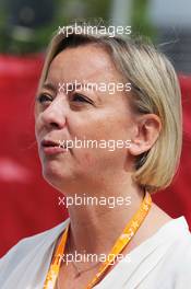 Sabine Kehm (GER) Manager of Michael Schumacher (GER). 10.05.2015. Formula 1 World Championship, Rd 5, Spanish Grand Prix, Barcelona, Spain, Race Day.