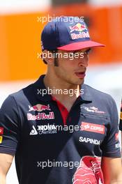 Carlos Sainz Jr (ESP) Scuderia Toro Rosso. 07.05.2015. Formula 1 World Championship, Rd 5, Spanish Grand Prix, Barcelona, Spain, Preparation Day.