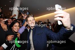 Nico Hulkenberg (GER) Sahara Force India F1 with fans. 21.01.2015.  Force India F1 Team Livery Reveal, Soumaya Museum, Mexico City, Mexico.