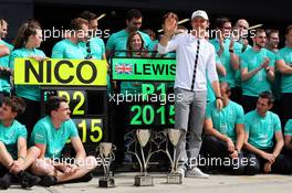 Nico Rosberg (GER) Mercedes AMG F1 celebrates second position with the team. 05.07.2015. Formula 1 World Championship, Rd 9, British Grand Prix, Silverstone, England, Race Day.