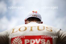 Pastor Maldonado (VEN) Lotus F1 Team on the grid. 05.07.2015. Formula 1 World Championship, Rd 9, British Grand Prix, Silverstone, England, Race Day.