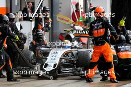 Sergio Perez (MEX), Sahara Force India during pitstop 05.07.2015. Formula 1 World Championship, Rd 9, British Grand Prix, Silverstone, England, Race Day.