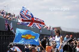 Fans and flags. 04.07.2015. Formula 1 World Championship, Rd 9, British Grand Prix, Silverstone, England, Qualifying Day.