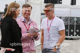 Toni Kroos (GER) Football Player with Real Madrid. 05.07.2015. Formula 1 World Championship, Rd 9, British Grand Prix, Silverstone, England, Race Day.