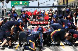 Max Verstappen (NLD) Scuderia Toro Rosso STR10 practices a pit stop. 24.07.2015. Formula 1 World Championship, Rd 10, Hungarian Grand Prix, Budapest, Hungary, Practice Day.