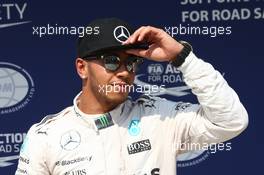 Pole position for Lewis Hamilton (GBR) Mercedes AMG F1. 25.07.2015. Formula 1 World Championship, Rd 10, Hungarian Grand Prix, Budapest, Hungary, Qualifying Day.