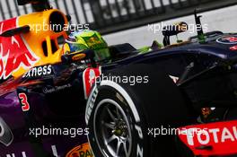 Daniel Ricciardo (AUS) Red Bull Racing RB11 with flow-vis paint on his helmet. 04.09.2015. Formula 1 World Championship, Rd 12, Italian Grand Prix, Monza, Italy, Practice Day.