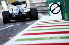 Lewis Hamilton (GBR) Mercedes AMG F1 W06. 04.09.2015. Formula 1 World Championship, Rd 12, Italian Grand Prix, Monza, Italy, Practice Day.