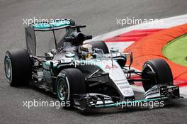 Lewis Hamilton (GBR) Mercedes AMG F1 W06. 04.09.2015. Formula 1 World Championship, Rd 12, Italian Grand Prix, Monza, Italy, Practice Day.