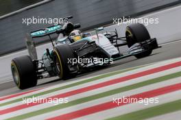 Lewis Hamilton (GBR), Mercedes AMG F1 Team  04.09.2015. Formula 1 World Championship, Rd 12, Italian Grand Prix, Monza, Italy, Practice Day.