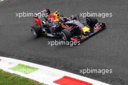 Daniel Ricciardo (AUS) Red Bull Racing RB11. 04.09.2015. Formula 1 World Championship, Rd 12, Italian Grand Prix, Monza, Italy, Practice Day.