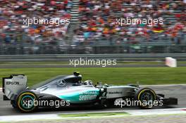 Nico Rosberg (GER) Mercedes AMG F1 W06. 04.09.2015. Formula 1 World Championship, Rd 12, Italian Grand Prix, Monza, Italy, Practice Day.