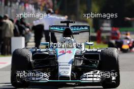 Race winner Lewis Hamilton (GBR) Mercedes AMG F1 W06 celebrates as he enters parc ferme. 06.09.2015. Formula 1 World Championship, Rd 12, Italian Grand Prix, Monza, Italy, Race Day.