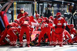 Kimi Raikkonen (FIN) Ferrari SF15-T makes a pit stop. 06.09.2015. Formula 1 World Championship, Rd 12, Italian Grand Prix, Monza, Italy, Race Day.