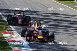 Daniil Kvyat (RUS) Red Bull Racing RB11. 06.09.2015. Formula 1 World Championship, Rd 12, Italian Grand Prix, Monza, Italy, Race Day.