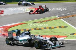 Lewis Hamilton (GBR) Mercedes AMG F1 W06. 06.09.2015. Formula 1 World Championship, Rd 12, Italian Grand Prix, Monza, Italy, Race Day.