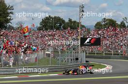 Daniil Kvyat (RUS) Red Bull Racing RB11. 06.09.2015. Formula 1 World Championship, Rd 12, Italian Grand Prix, Monza, Italy, Race Day.