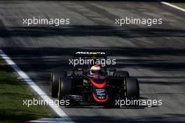 Jenson Button (GBR), McLaren Honda  05.09.2015. Formula 1 World Championship, Rd 12, Italian Grand Prix, Monza, Italy, Qualifying Day.