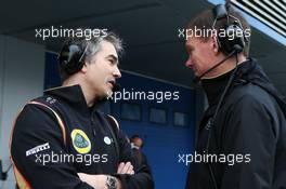 (L to R): Nick Chester (GBR) Lotus F1 Team Technical Director with Alan Permane (GBR) Lotus F1 Team Trackside Operations Director. 02.02.2015. Formula One Testing, Day Two, Jerez, Spain.