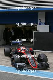Jenson Button (GBR) McLaren MP4-30 leaves the pits. 02.02.2015. Formula One Testing, Day Two, Jerez, Spain.