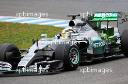 Lewis Hamilton (GBR) Mercedes AMG F1 W06 running flow-vis paint. 02.02.2015. Formula One Testing, Day Two, Jerez, Spain.