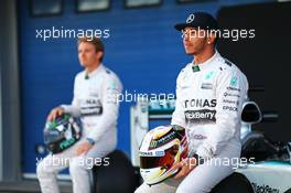 Lewis Hamilton (GBR) Mercedes AMG F1 (Right) an team mate Nico Rosberg (GER) Mercedes AMG F1 with the new Mercedes AMG F1 W06. 01.02.2015. Formula One Testing, Day One, Jerez, Spain.