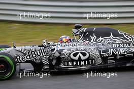 Daniel Ricciardo (AUS) Red Bull Racing RB11. 03.02.2015. Formula One Testing, Day Three, Jerez, Spain.