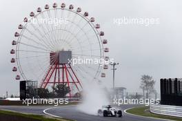 Lewis Hamilton (GBR) Mercedes AMG F1 W06. 25.09.2015. Formula 1 World Championship, Rd 14, Japanese Grand Prix, Suzuka, Japan, Practice Day.