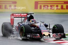 Max Verstappen (NLD) Scuderia Toro Rosso STR10. 25.09.2015. Formula 1 World Championship, Rd 14, Japanese Grand Prix, Suzuka, Japan, Practice Day.