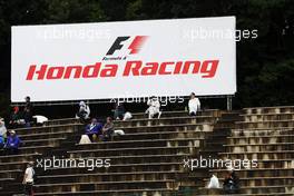 A few fans in the grandstand. 25.09.2015. Formula 1 World Championship, Rd 14, Japanese Grand Prix, Suzuka, Japan, Practice Day.