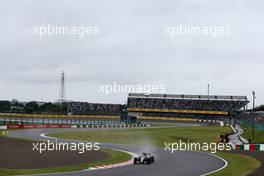 Lewis Hamilton (GBR), Mercedes AMG F1 Team  25.09.2015. Formula 1 World Championship, Rd 14, Japanese Grand Prix, Suzuka, Japan, Practice Day.