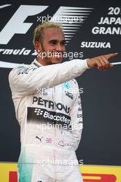 1st place Lewis Hamilton (GBR) Mercedes AMG F1. 27.09.2015. Formula 1 World Championship, Rd 14, Japanese Grand Prix, Suzuka, Japan, Race Day.