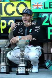 Lewis Hamilton (GBR), Mercedes AMG F1 Team  27.09.2015. Formula 1 World Championship, Rd 14, Japanese Grand Prix, Suzuka, Japan, Race Day.