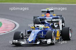 Marcus Ericsson (SWE) Sauber C34 leads team mate Felipe Nasr (BRA) Sauber C34. 27.09.2015. Formula 1 World Championship, Rd 14, Japanese Grand Prix, Suzuka, Japan, Race Day.
