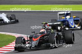 Jenson Button (GBR) McLaren MP4-30. 27.09.2015. Formula 1 World Championship, Rd 14, Japanese Grand Prix, Suzuka, Japan, Race Day.