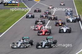 (L to R): Lewis Hamilton (GBR) Mercedes AMG F1 W06 and Nico Rosberg (GER) Mercedes AMG F1 W06 lead at the start of the race. 27.09.2015. Formula 1 World Championship, Rd 14, Japanese Grand Prix, Suzuka, Japan, Race Day.