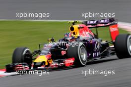 Daniil Kvyat (RUS), Red Bull Racing  26.09.2015. Formula 1 World Championship, Rd 14, Japanese Grand Prix, Suzuka, Japan, Qualifying Day.