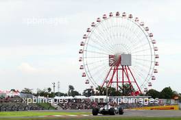 Lewis Hamilton (GBR) Mercedes AMG F1 W06. 26.09.2015. Formula 1 World Championship, Rd 14, Japanese Grand Prix, Suzuka, Japan, Qualifying Day.