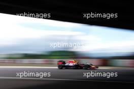 Daniil Kvyat (RUS) Red Bull Racing RB11. 26.09.2015. Formula 1 World Championship, Rd 14, Japanese Grand Prix, Suzuka, Japan, Qualifying Day.