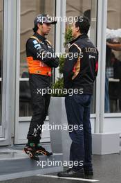 (L to R): Sergio Perez (MEX) Sahara Force India F1 with Federico Gastaldi (ARG) Lotus F1 Team Deputy Team Principal. 24.09.2015. Formula 1 World Championship, Rd 14, Japanese Grand Prix, Suzuka, Japan, Preparation Day.