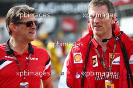 (L to R): Graeme Lowdon (GBR) Manor Marussia F1 Team Chief Executive Officer with James Allison (GBR) Ferrari Chassis Technical Director. 21.05.2015. Formula 1 World Championship, Rd 6, Monaco Grand Prix, Monte Carlo, Monaco, Practice Day.