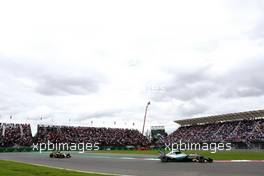 Lewis Hamilton (GBR), Mercedes AMG F1 Team  30.10.2015. Formula 1 World Championship, Rd 17, Mexican Grand Prix, Mexixo City, Mexico, Practice Day.
