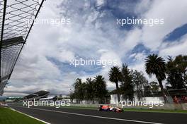 Will Stevens (GBR), Manor F1 Team  30.10.2015. Formula 1 World Championship, Rd 17, Mexican Grand Prix, Mexixo City, Mexico, Practice Day.