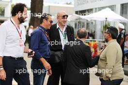 (L to R): Matteo Bonciani (ITA) FIA Media Delegate and Carlos Slim Domit (MEX) Chairman of America Movil with Jean Todt (FRA) FIA President. 30.10.2015. Formula 1 World Championship, Rd 17, Mexican Grand Prix, Mexixo City, Mexico, Practice Day.