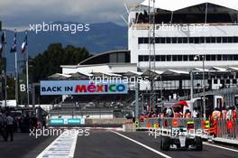 Lewis Hamilton (GBR) Mercedes AMG F1 W06. 30.10.2015. Formula 1 World Championship, Rd 17, Mexican Grand Prix, Mexixo City, Mexico, Practice Day.