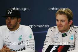 (L to R): Lewis Hamilton (GBR) Mercedes AMG F1 and race winner Nico Rosberg (GER) Mercedes AMG F1 in the post race FIA Press Conference. 01.11.2015. Formula 1 World Championship, Rd 17, Mexican Grand Prix, Mexixo City, Mexico, Race Day.